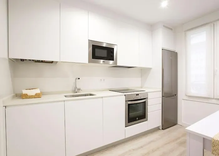 Piso En El Centro De Bilbao, Frente A La Alhondiga 毕尔巴鄂